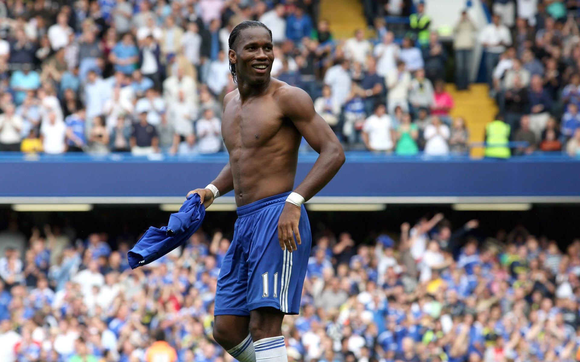 费迪南德盛赞库尼亚，零进球却闪耀全场，他的贡献远超数据